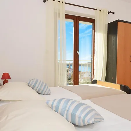 דירה With Panoramic Views And A Balcony Perfect For Enjoying The Sunset