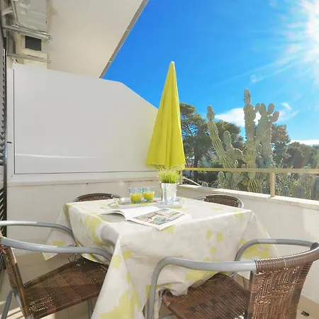 With Panoramic Views And A Balcony Perfect For Enjoying The Sunset Daire