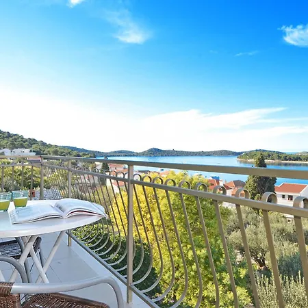 Daire With Panoramic Views And A Balcony Perfect For Enjoying The Sunset *